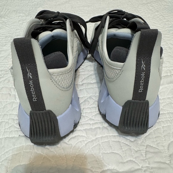 Reebok Women’s Sneakers in Gray and Black - Picture 5 of 9